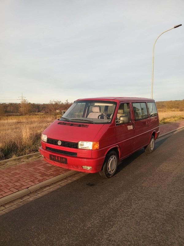 Second-hand VW T4 77 CP (56 kW) 1994 Roșu Van