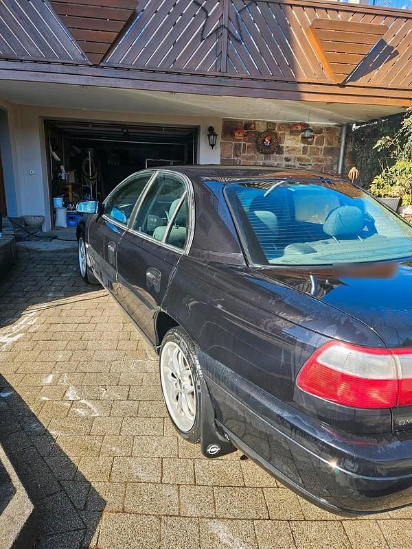 Gebraucht Opel Omega 144 PS (105 kW) 2003 Schwarz Limousine