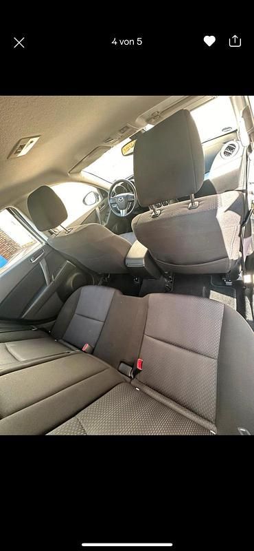 Gebraucht Mazda 3 105 PS (77 kW) 2010 Andere farben Limousine