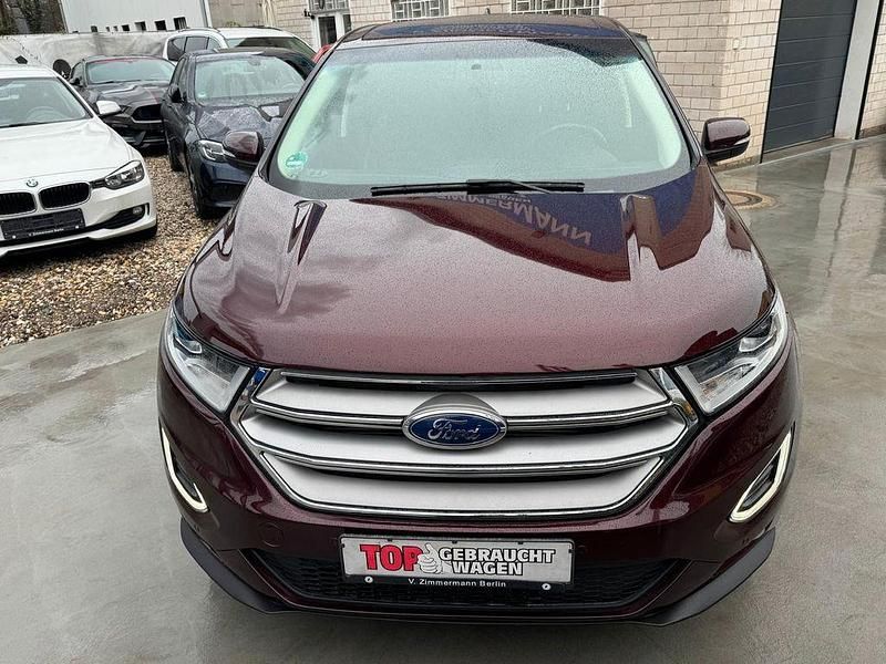 Second-hand Ford Edge 286 CP (210 kW) 2017 Roșu SUV