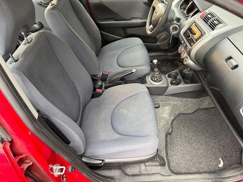 Gebraucht Honda Jazz Cool 77 PS (56 kW) 2006 Rot Kleinwagen