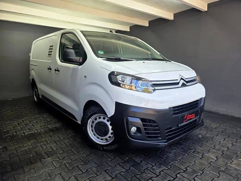 Gebraucht Citroën Jumpy 122 PS (89 kW) 2019 Weiß Van / Kleinbus