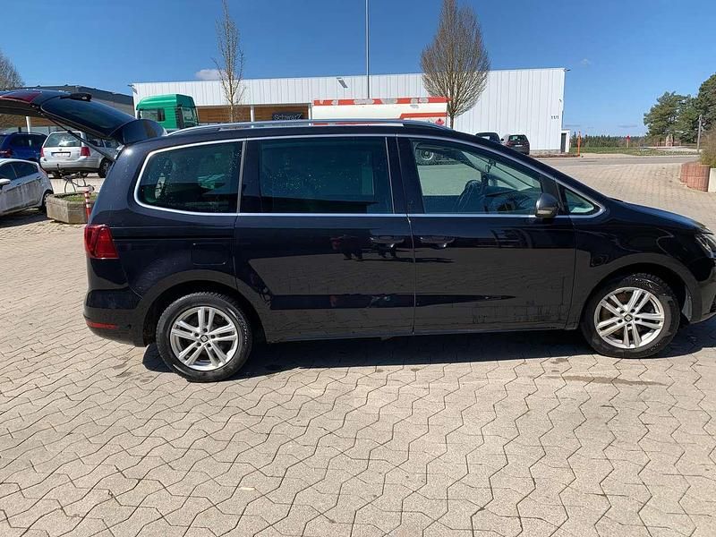 Second-hand Seat Alhambra 184 CP (135 kW) 2017 Negru Monovolum