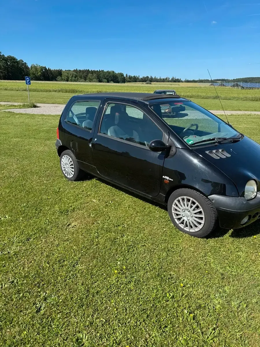 Gebraucht Renault Twingo 58 PS (42 kW) 2001 Schwarz Kleinwagen