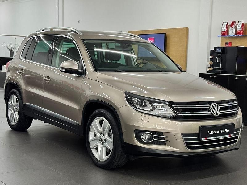 Gebraucht VW Tiguan Cup 160 PS (117 kW) 2015 Silber SUV