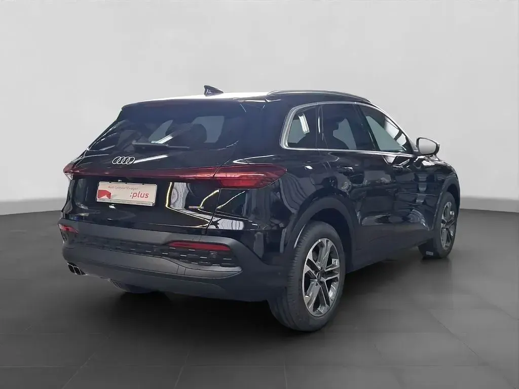 Gebraucht Audi Q5 Sport 204 PS (150 kW) 2025 Schwarz SUV