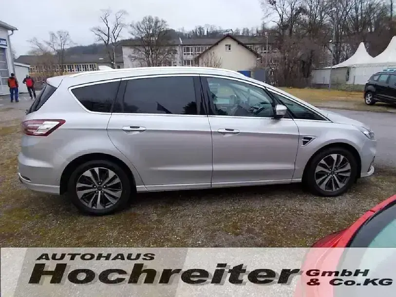 Gebraucht Ford S-MAX Titanium 2020 Silber Van / Kleinbus