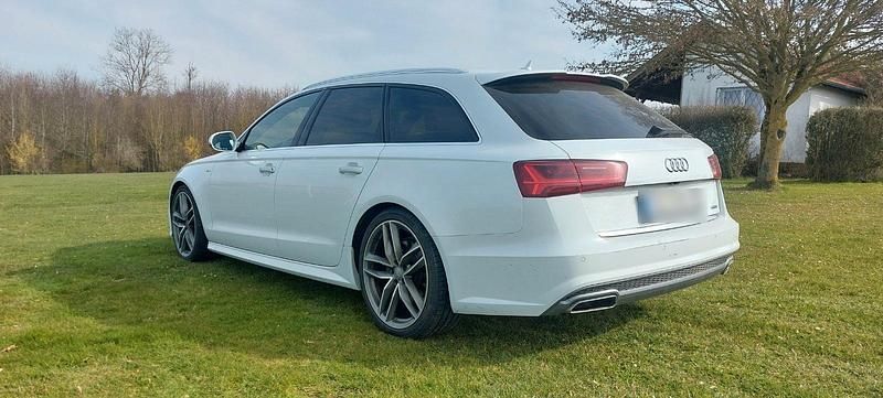 Second-hand Audi A6 Design 272 CP (200 kW) 2017 Alb Break