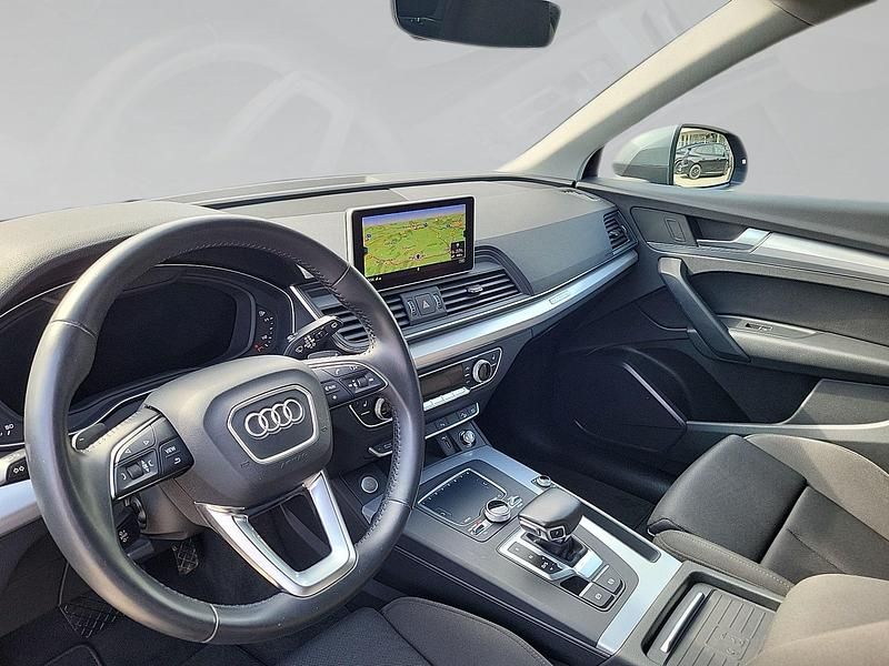 Gebraucht Audi Q5 Sport 204 PS (150 kW) 2020 Monsungrau metallic SUV