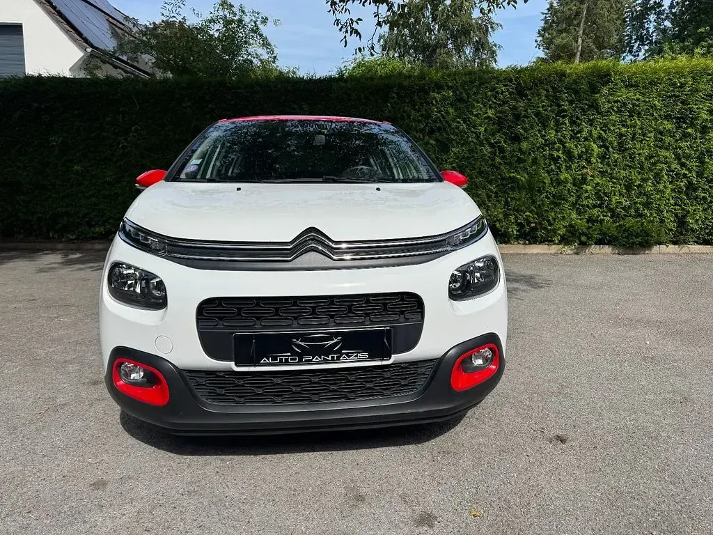 Gebraucht Citroën C3 Feel 82 PS (60 kW) 2019 Weiß Kleinwagen