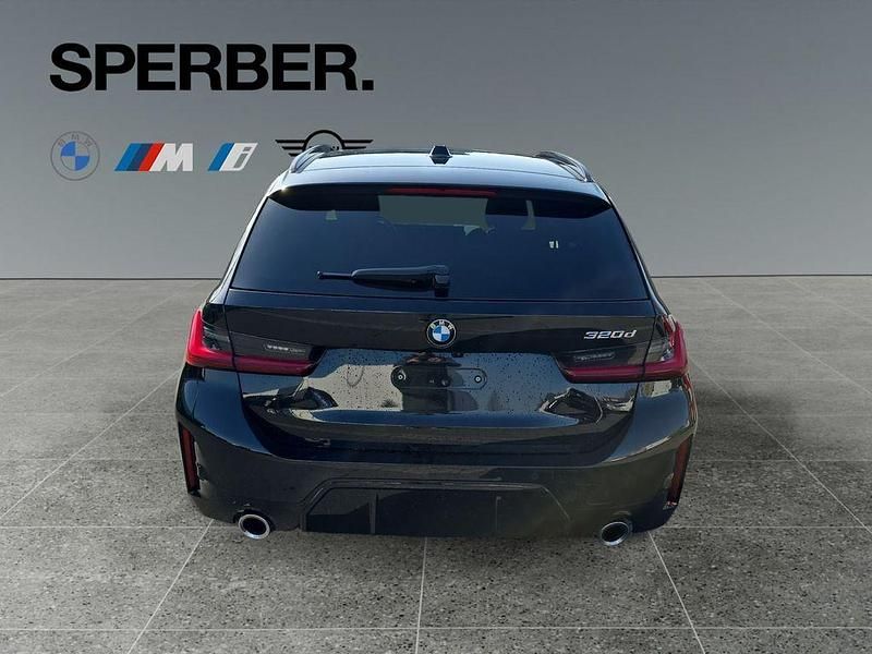 Gebraucht BMW 320 Performance 190 PS (139 kW) 2025 Schwarz Limousine