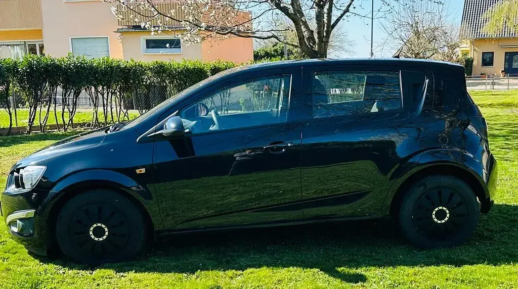 Gebraucht Chevrolet Aveo LT 101 PS (74 kW) 2012 Schwarz Limousine