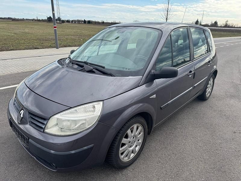 Schwarz Gebraucht 2004 Renault Mégane GrandTour Kombi | 1.750 € (Fairer Preis) - Bild 1/4