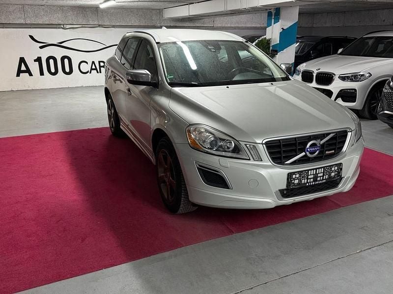 Gebraucht Volvo XC60 R-Design 215 PS (158 kW) 2012 Weiß SUV