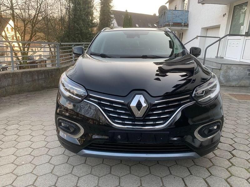 Gebraucht Renault Kadjar 140 PS (102 kW) 2022 Schwarz SUV