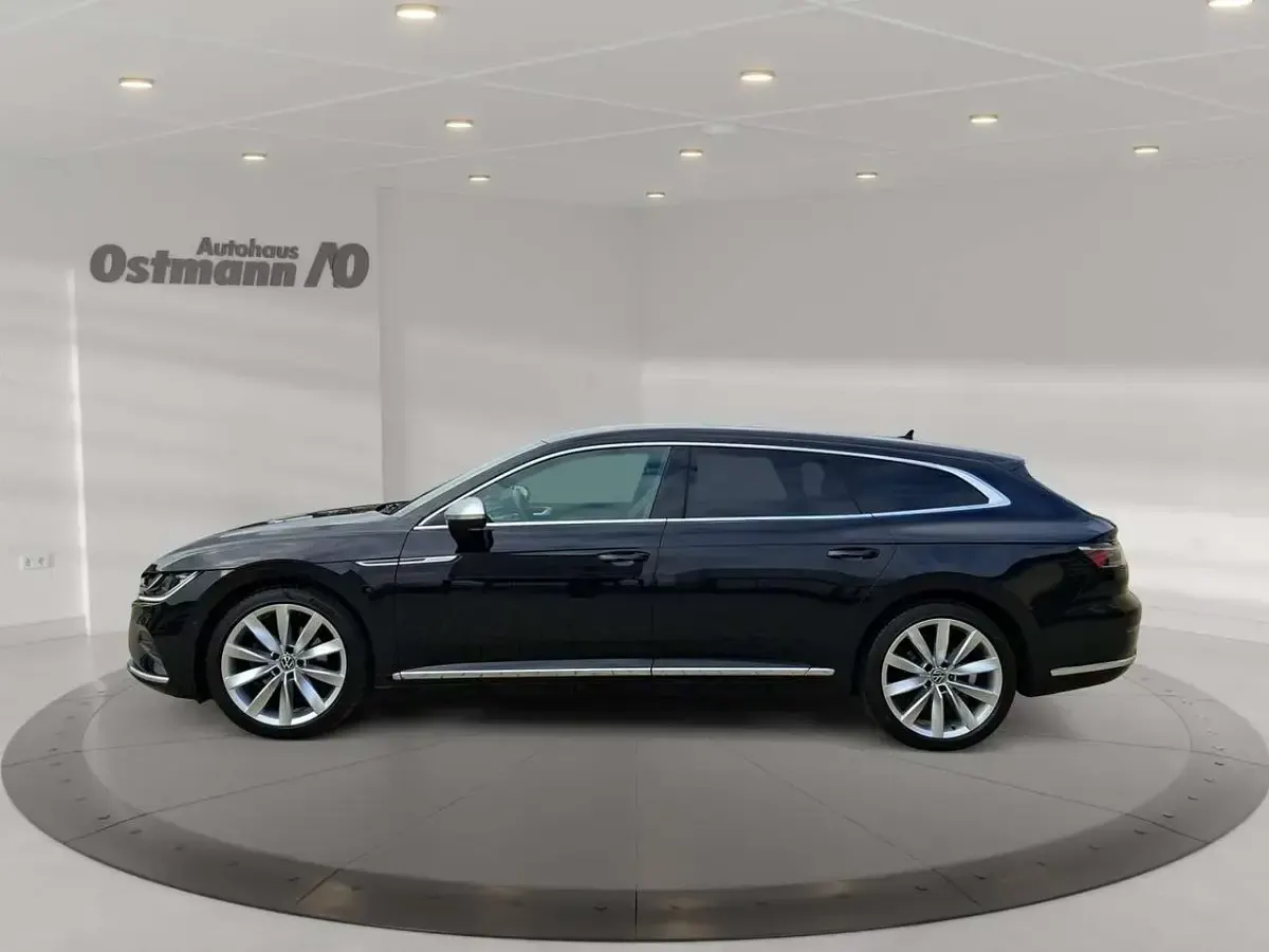 Gebraucht VW Arteon 200 PS (147 kW) 2023 Deep black perleffekt Kombi