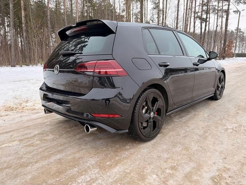 Gebraucht VW Golf VII GTI 245 PS (180 kW) 2019 Schwarz Limousine