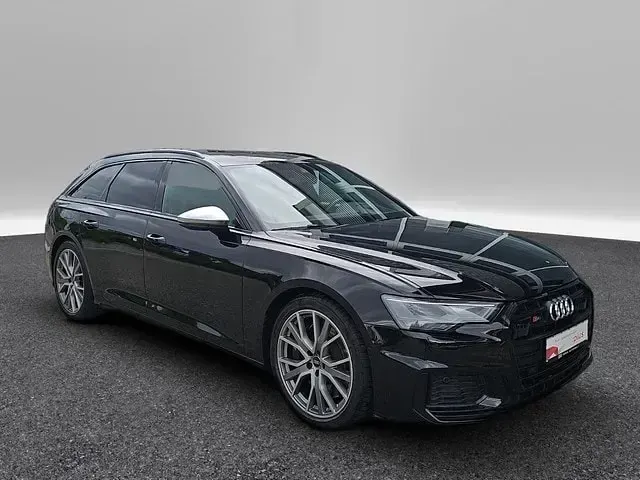Gebraucht Audi S6 Ambiente 344 PS (253 kW) 2023 Mythosschwarz metallic Kombi