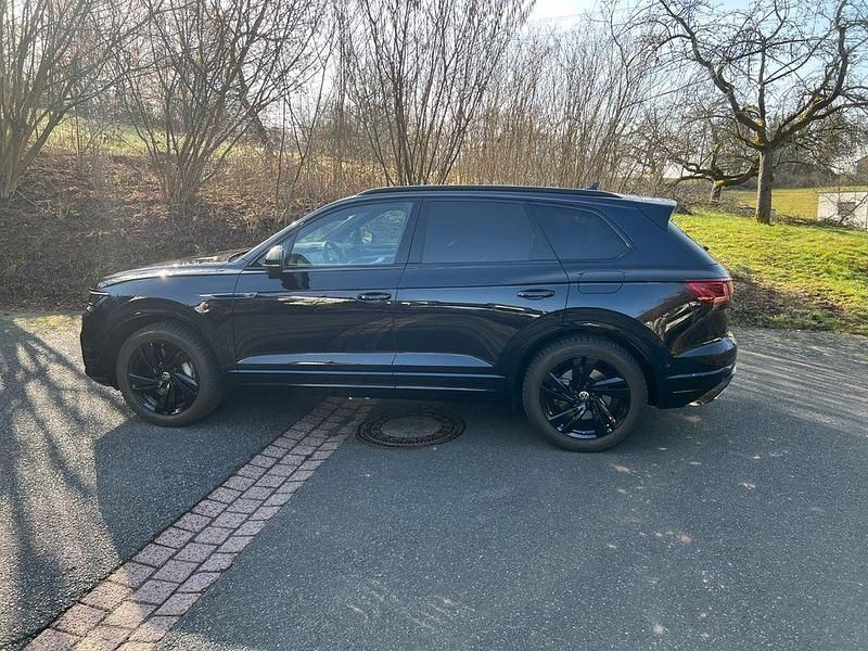 Gebraucht VW Touareg R 462 PS (339 kW) 2020 Blau SUV