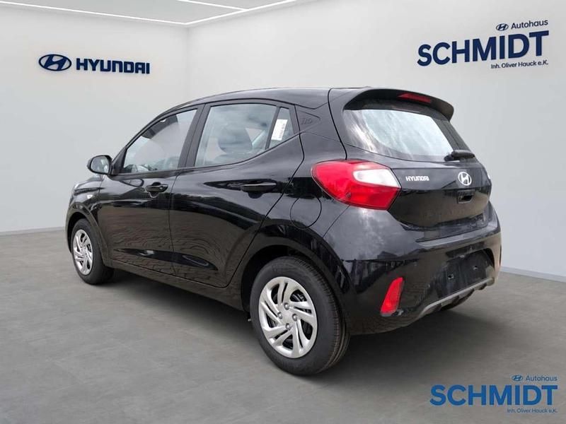 Neu Hyundai i10 Select 63 PS (46 kW) 2025 Schwarz Kleinwagen