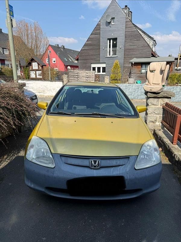 Gebraucht Honda Civic 110 PS (80 kW) 2003 Gelb Coupé