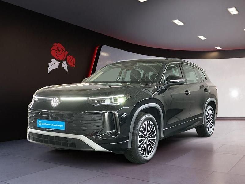Gebraucht VW Tayron Life 193 PS (141 kW) 2025 Grenadillschwarz metallic (metallic) SUV