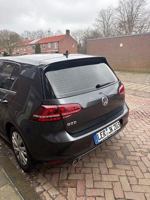 Gebraucht VW Golf VII GTD 184 PS (135 kW) 2016 Grau Limousine