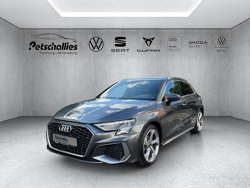 Grau Gebraucht 2024 Audi A3 Sportback S-Line Kleinwagen | 34.450 € (Guter Preis) - Bild 1/4