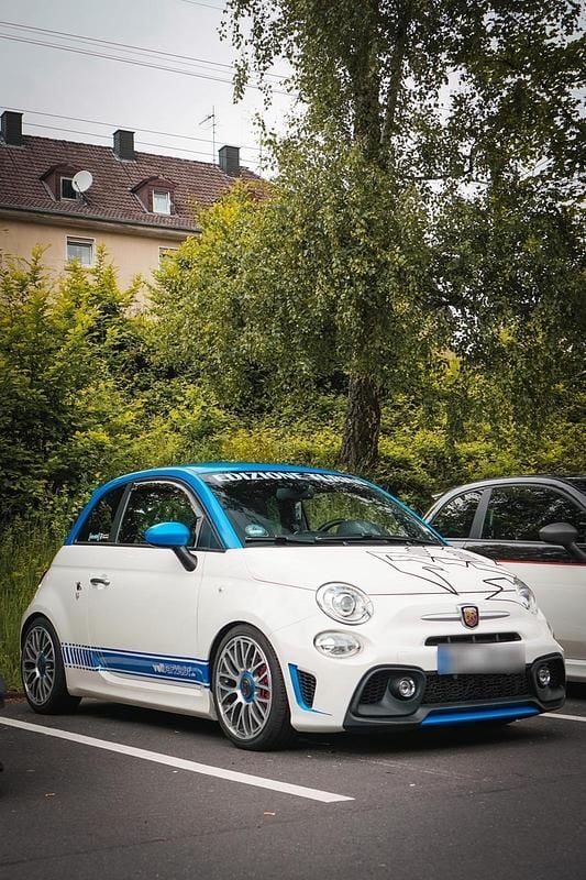 Gebraucht Abarth 595 165 PS (121 kW) 2016 Weiß Kleinwagen