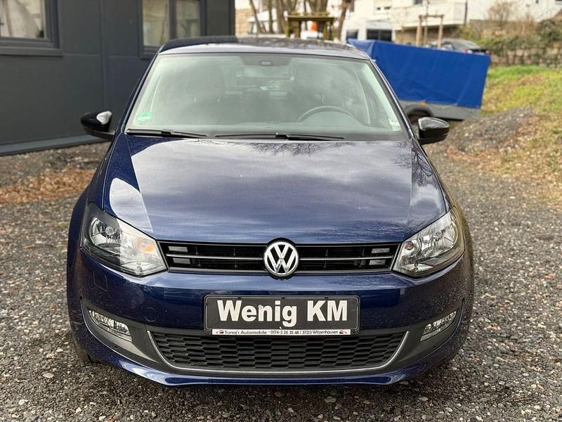 Gebraucht VW Polo Match 90 PS (66 kW) 2013 Blau Kleinwagen