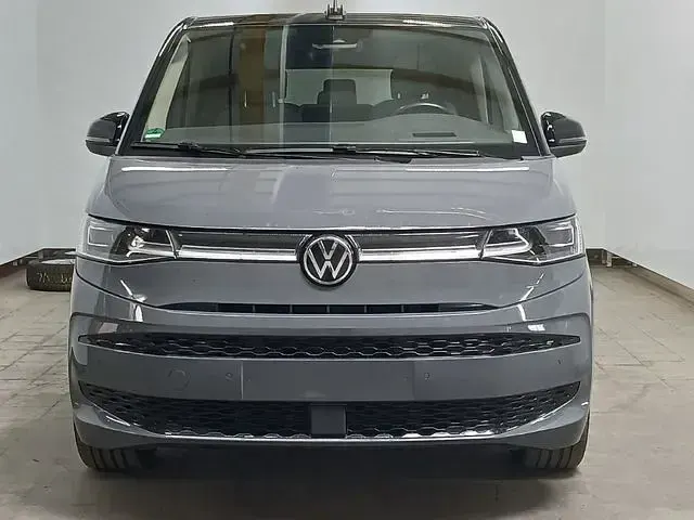 Używany VW Multivan Edition 150 KM (110 kW) 2025 Czarny Minivan