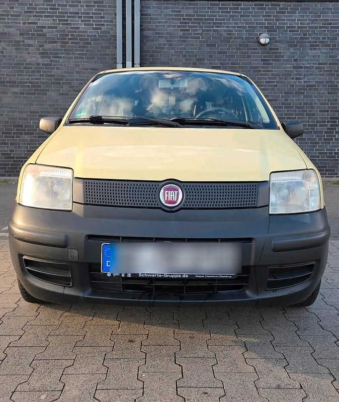 Gelb Gebraucht 2009 Fiat Panda Kleinwagen | 2.200 € - Bild 1/4
