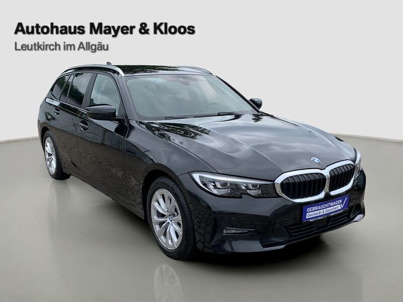Schwarz Gebraucht 2022 BMW 318 Advantage Kombi | 29.450 € (Teuer) - Bild 1/4