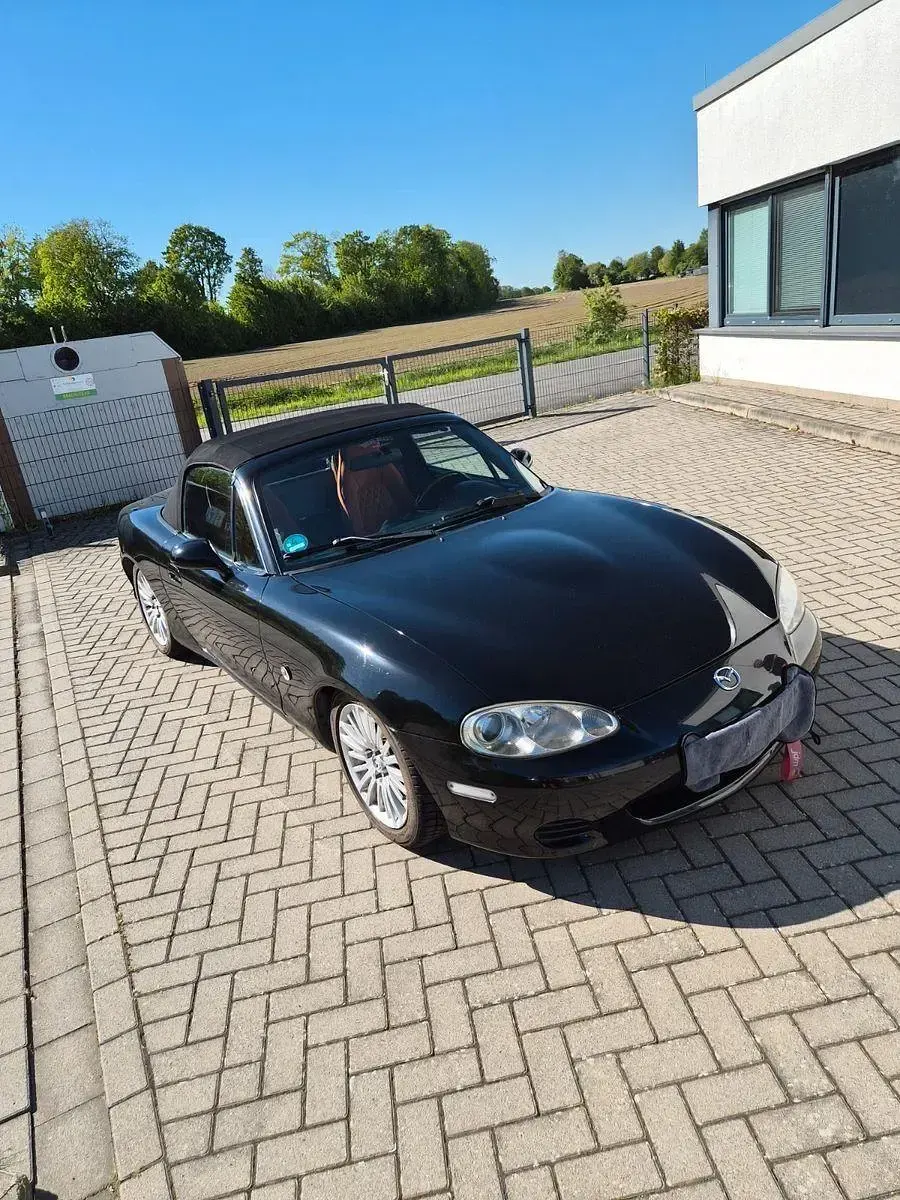 Gebraucht Mazda MX5 146 PS (107 kW) 2005 Schwarz Cabrio