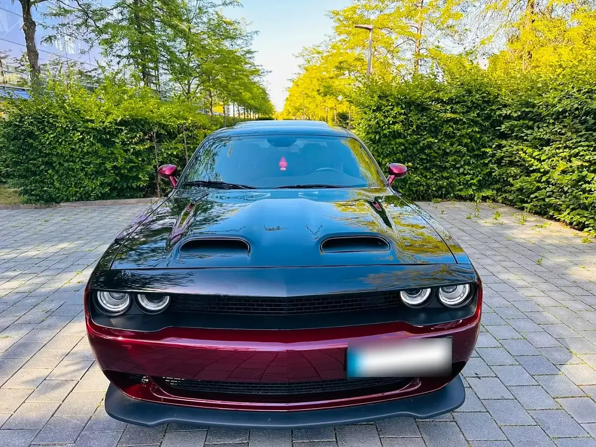 Gebraucht Dodge Challenger 377 PS (277 kW) 2017 Rot Coupé