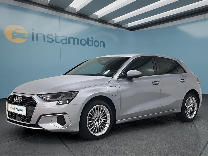 Silber Gebraucht 2022 Audi A3 e-tron Kleinwagen | 21.899 € (Fairer Preis) - Bild 1/4