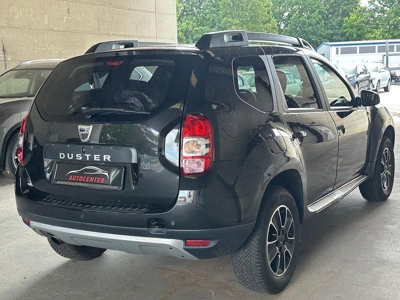 Gebraucht Dacia Duster Black Shadow 125 PS (91 kW) 2017 Schwarz SUV