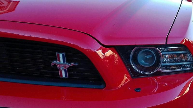 Gebraucht Ford Mustang 424 PS (311 kW) 2014 Rot Coupé