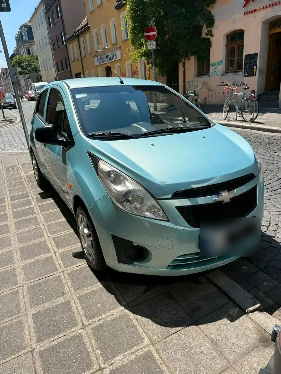 Gebraucht Chevrolet Spark 68 PS (50 kW) 2011 Blau Kleinwagen