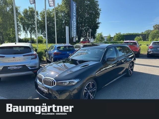 Schwarz Gebraucht 2024 BMW 330 M Sport Kombi | 41.940 € - Bild 1/4