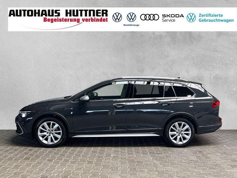 Gebraucht VW Golf Alltrack 200 PS (147 kW) 2022 Uranograu Kombi
