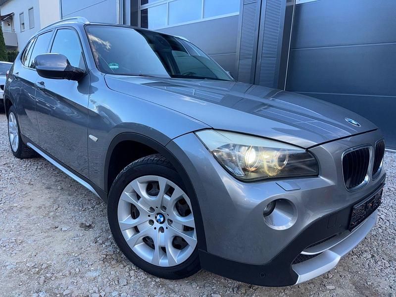 Grau Gebraucht 2010 BMW X1 Performance SUV | 5.900 € (Superpreis) - Bild 1/4