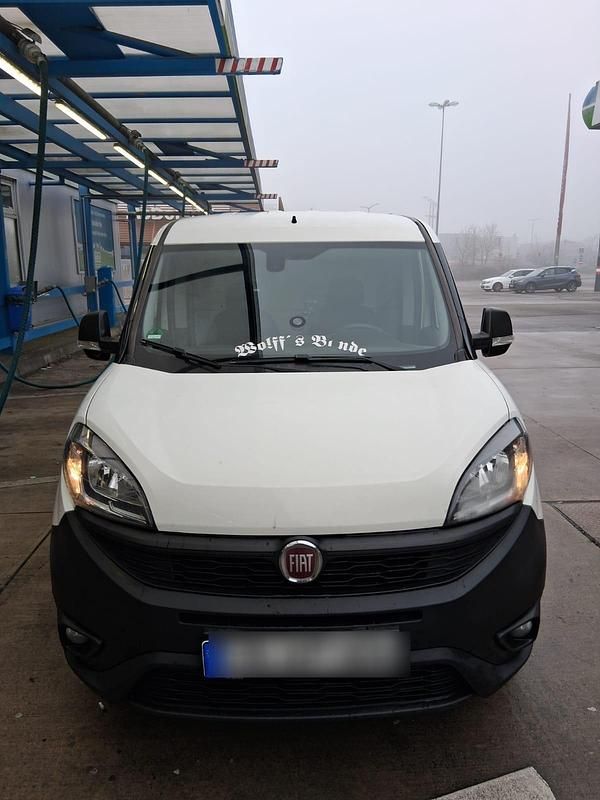 Weiß Gebraucht 2020 Fiat Doblò Van / Kleinbus | 5.500 € (Guter Preis) - Bild 1/4