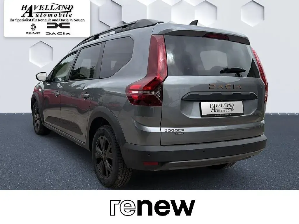 Gebraucht Dacia Jogger Extreme 94 PS (69 kW) 2025 Schiefergrau Van / Kleinbus