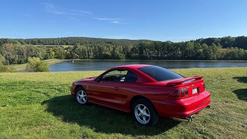 Gebraucht Ford Mustang 215 PS (158 kW) 1997 Rot Coupé
