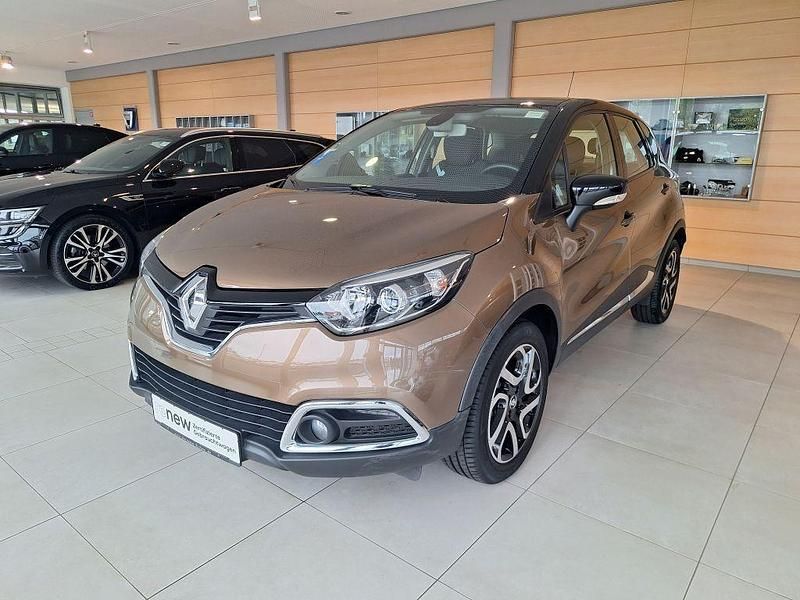 Braun Gebraucht 2016 Renault Captur Intens SUV | 11.500 € (Fairer Preis) - Bild 1/4