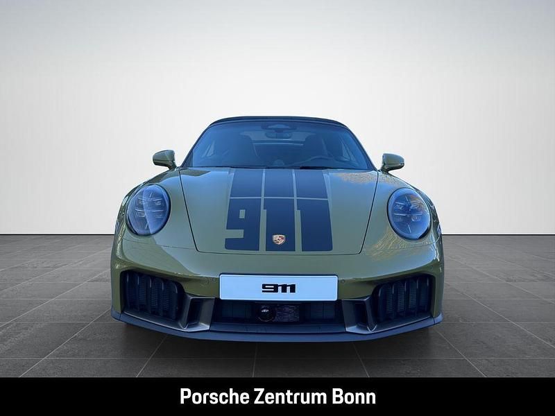 Neu Porsche 992 541 PS (397 kW) 2026 Gruen Cabrio