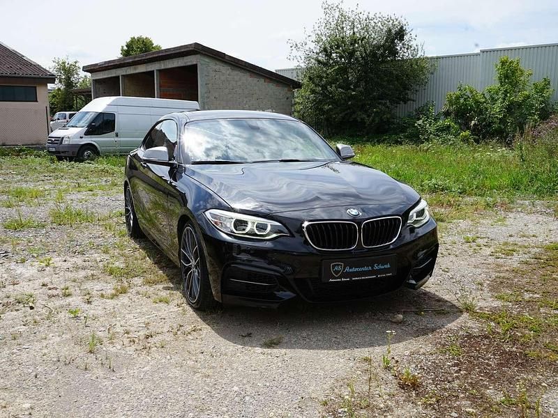 Saphirschwarz Gebraucht 2015 BMW M235 Coupé | 24.499 € (Guter Preis) - Bild 1/4