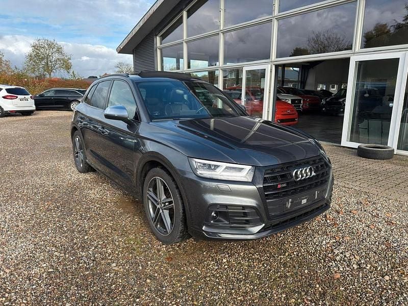 Grau Gebraucht 2020 Audi SQ5 Sport SUV | 34.300 € (Superpreis) - Bild 1/4
