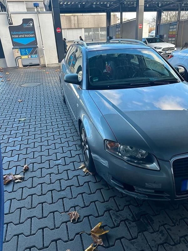 Gebraucht Audi A4 Basis 140 PS (102 kW) 2007 Blau Limousine